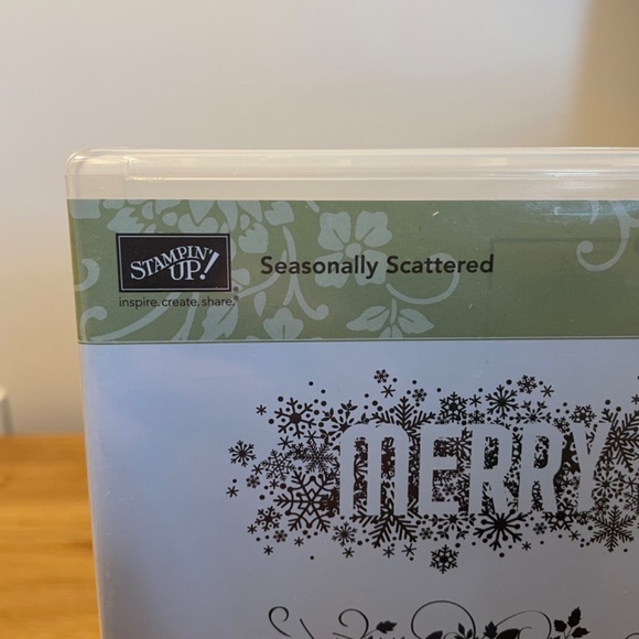 Stampin’ Up! Seasonally Scattered 135020 Set of 3 Stamps – Merry, Thanks, Love - Picture 6 of 9